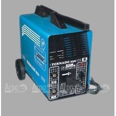 Сварочный трансформатор Tornado 250 с акс. в Великом Новгороде