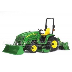 Cадовый минитрактор John Deere 3320 в Великом Новгороде